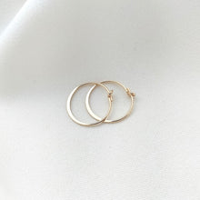 Load image into Gallery viewer, Hammered Gold Hoop earrings
